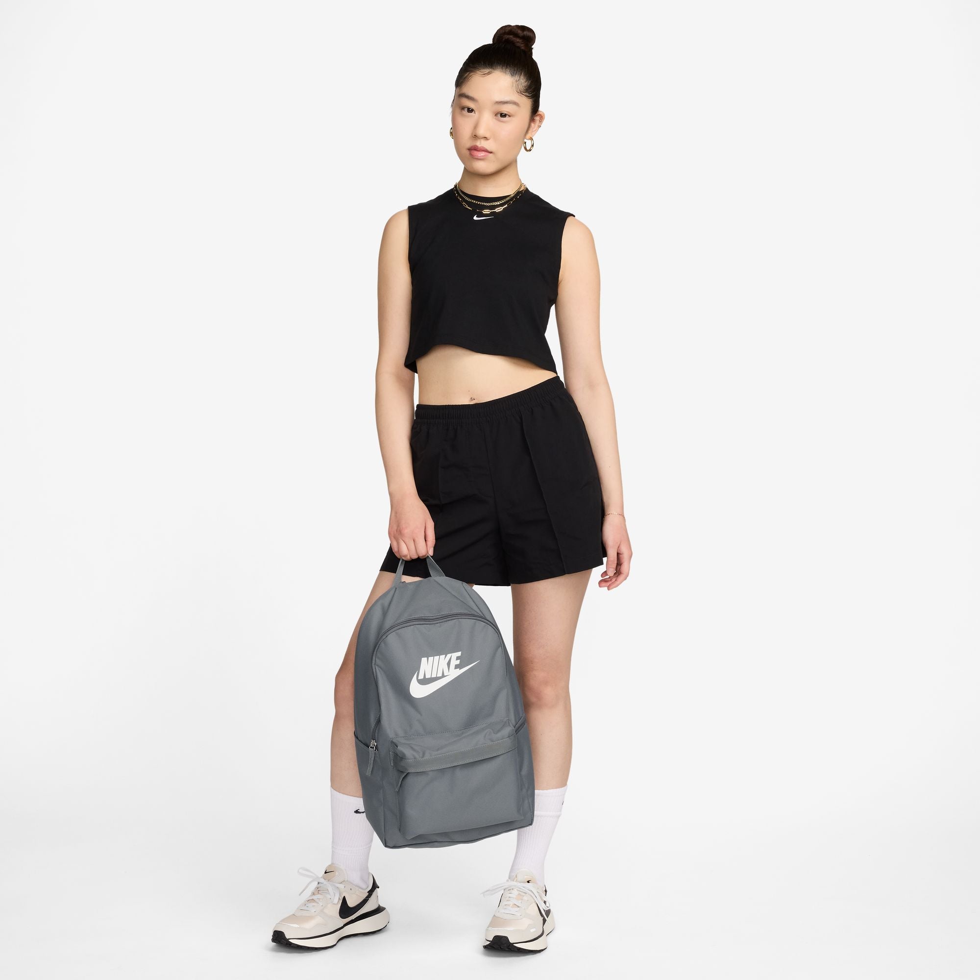 NIKE HERITAGE BACKPACK (25L) - SMOKE GREY/SMOKE GREY/WHITE