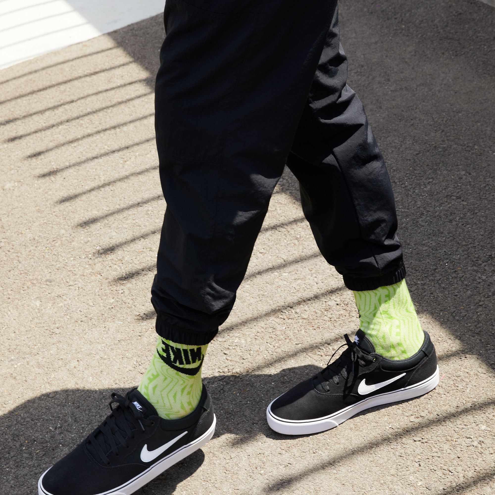 NIKE SB CHRON 2 - BLACK/WHITE-BLACK