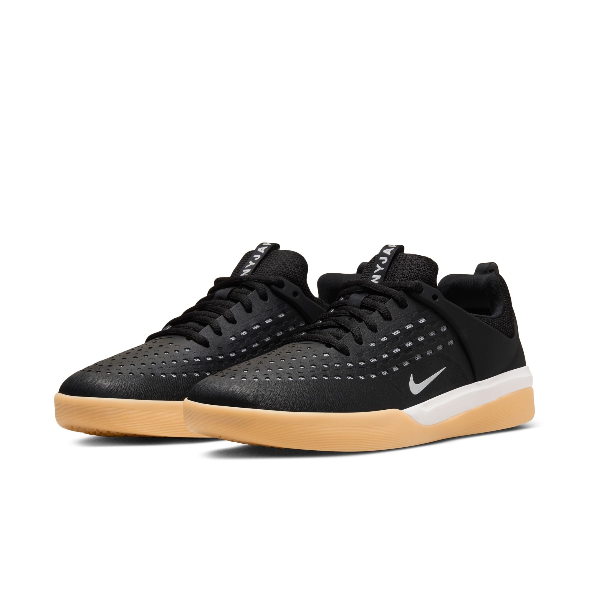 NIKE SB NYJAH 3 - BLACK/WHITE-BLACK-WHITE