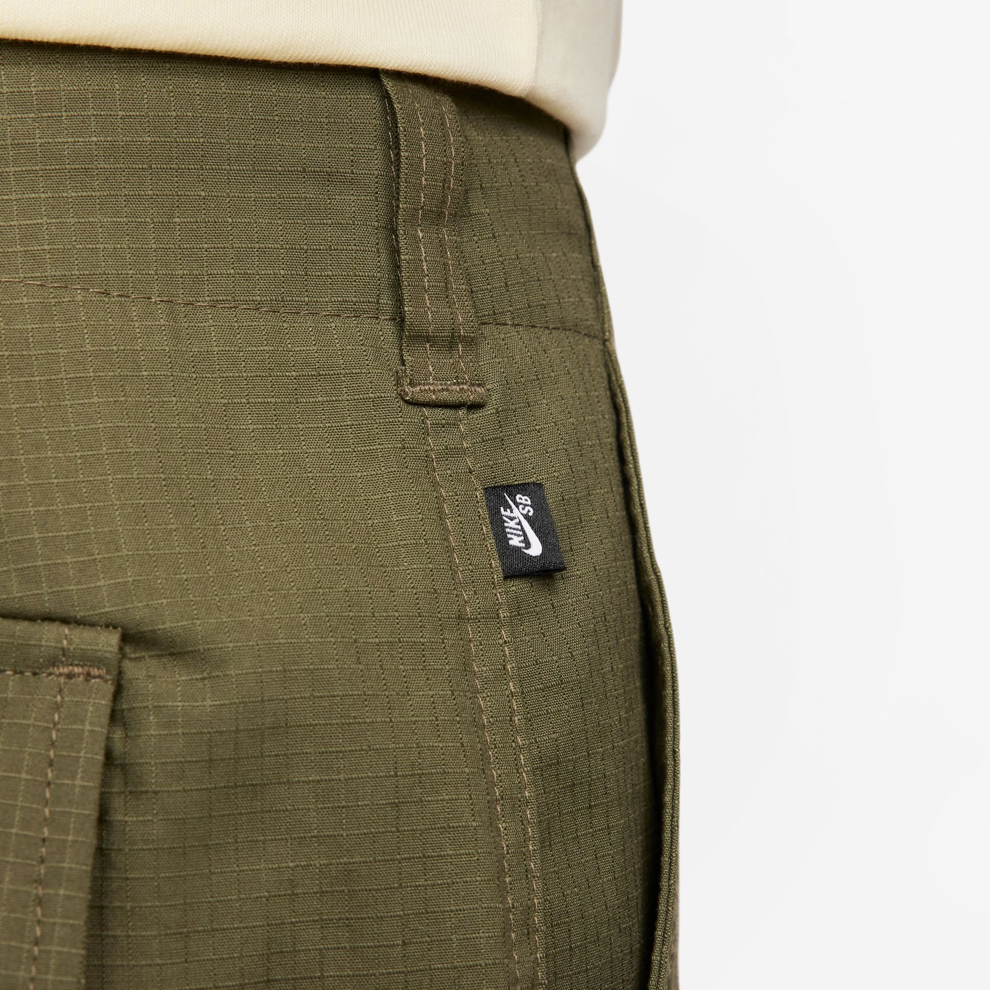 NIKE SB KEARNY CARGO PANTS - MEDIUM OLIVE