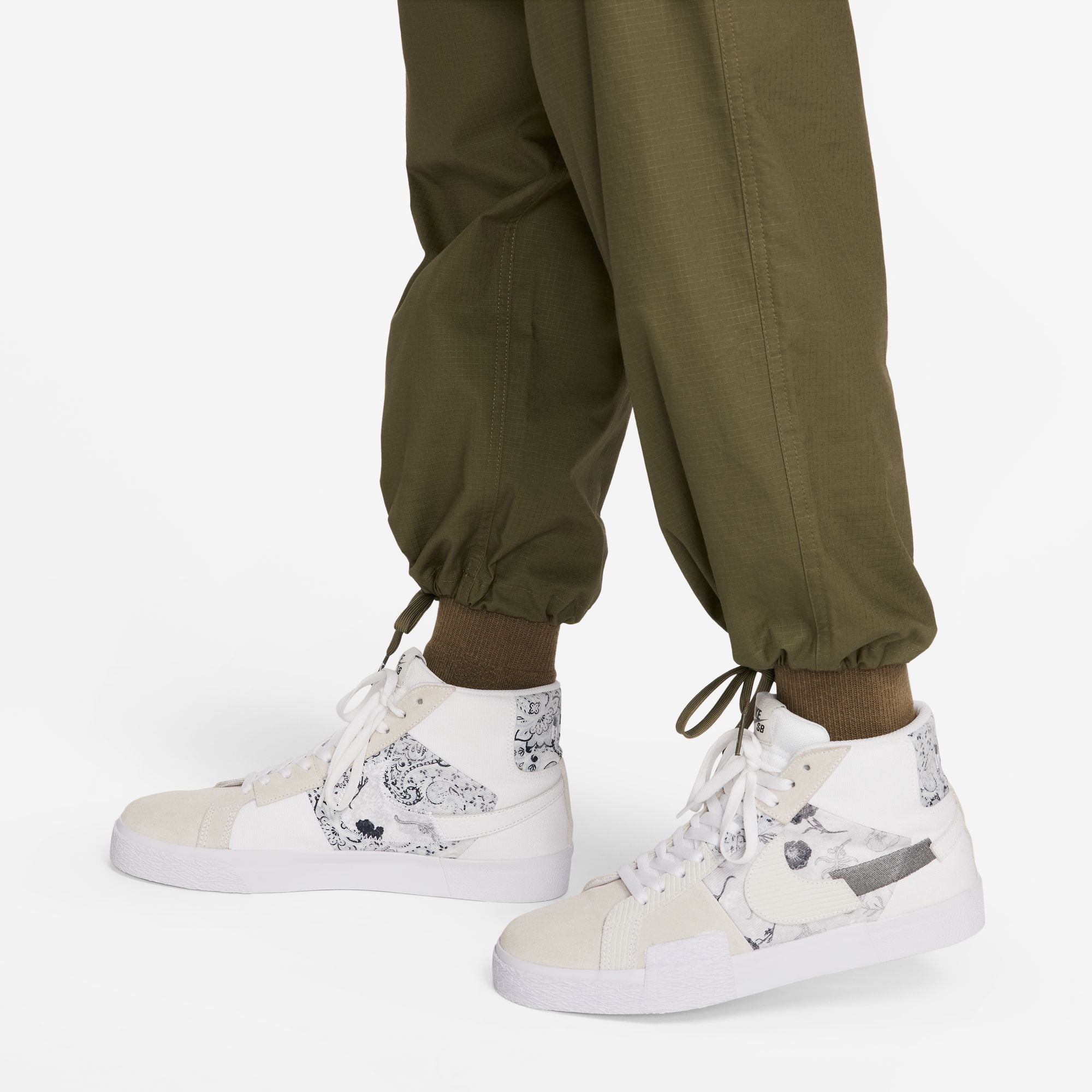 NIKE SB KEARNY CARGO PANTS - MEDIUM OLIVE