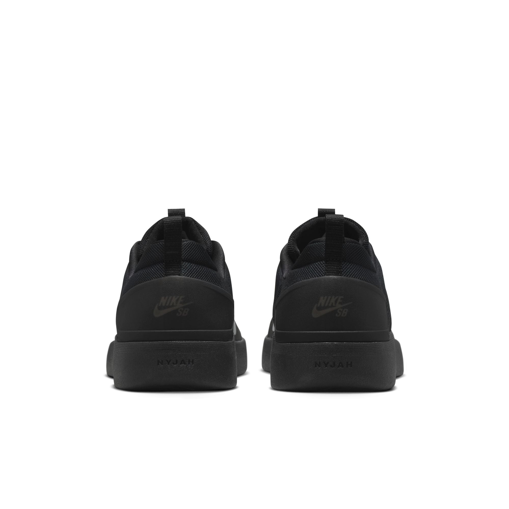 Nike SB Zoom Nyjah 4 - Black/White-Black-White