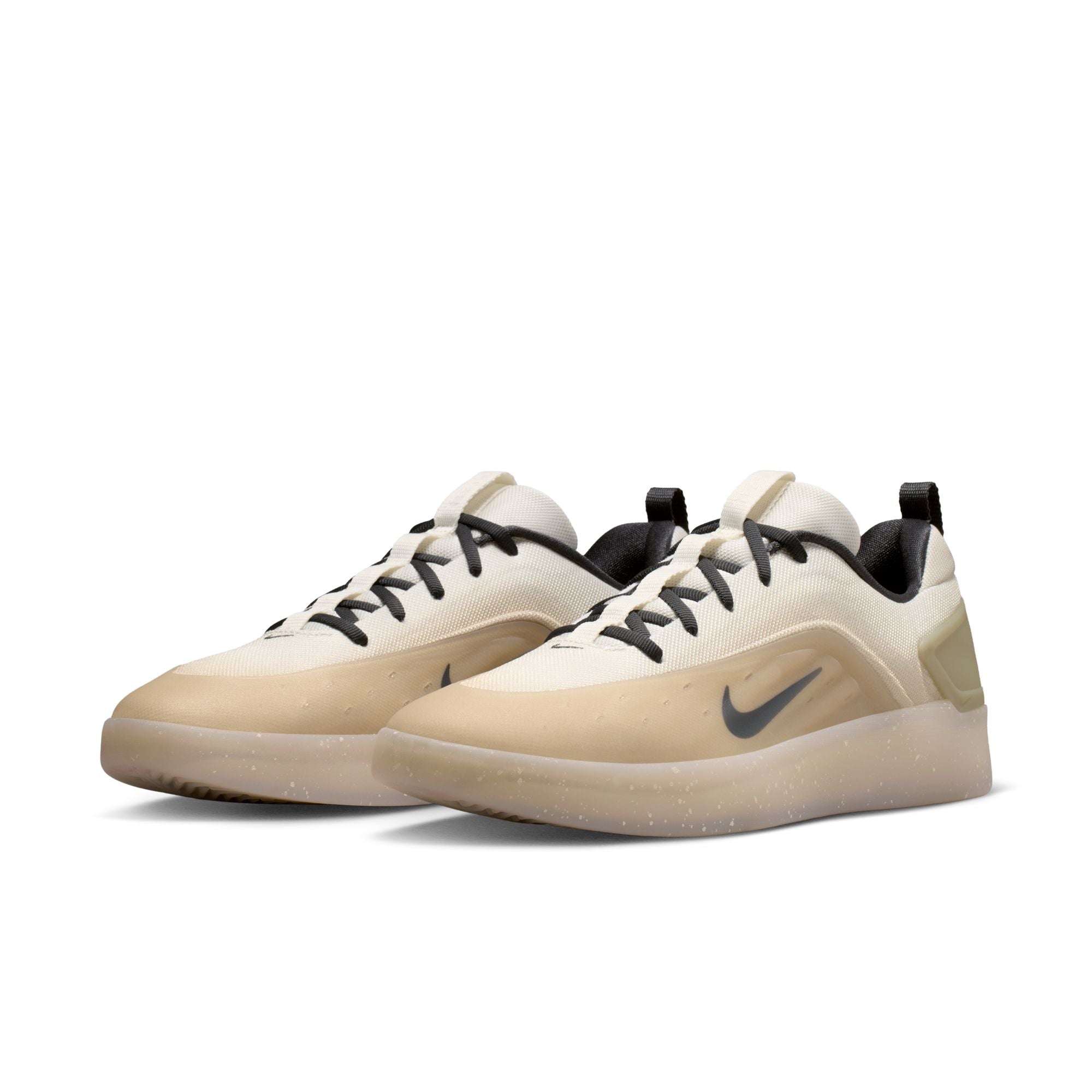 Nike SB Zoom Nyjah 4 - DESERT KHAKI/DK SMOKE GREY