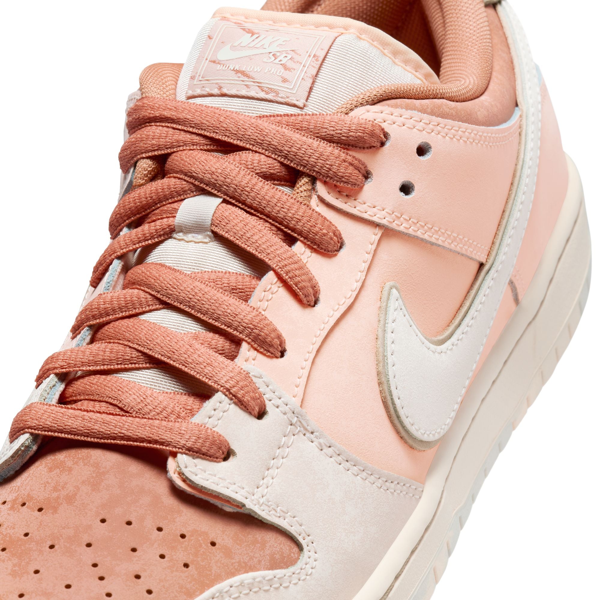 Nike SB Dunk Low Pro Premium Amber Brown/Guava Ice-Crimson Tint-Hemp