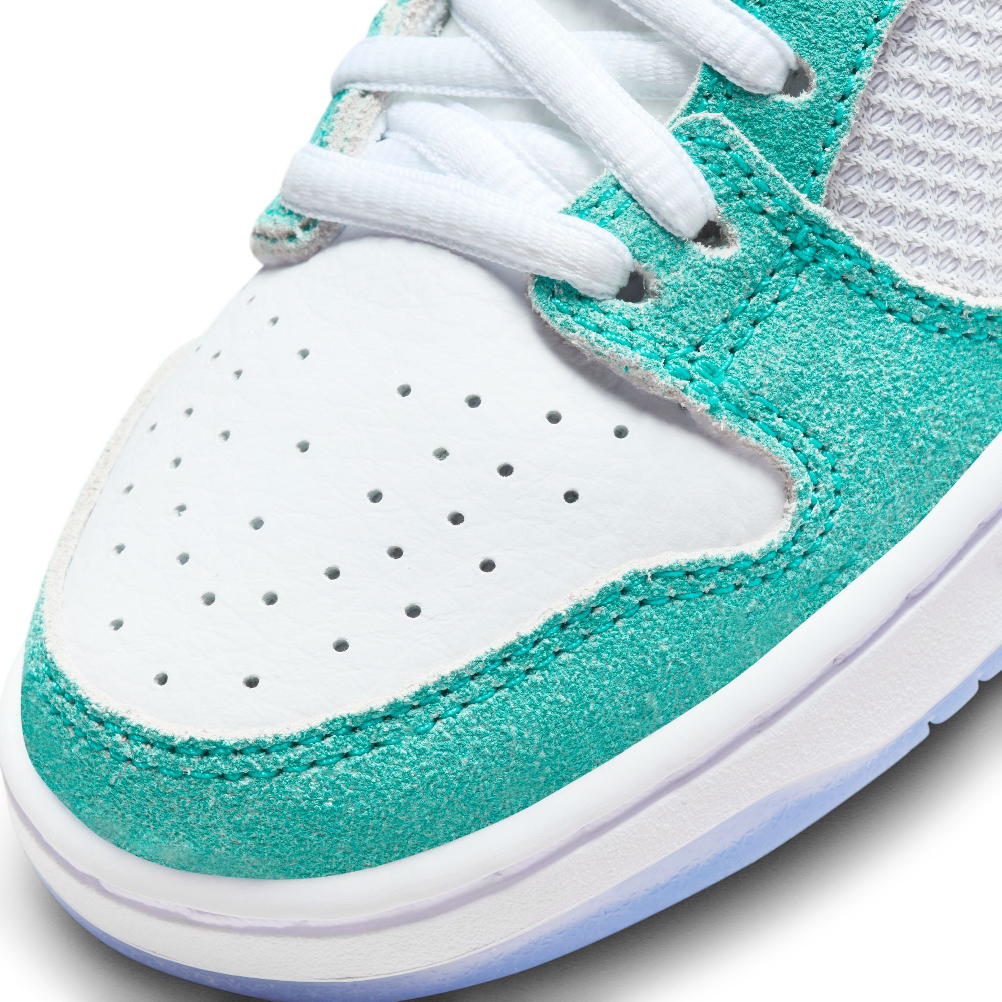 NIKE SB DUNK LOW PRO (Kids) TURBO GREEN/METALLIC SILVER-TURBO GREEN