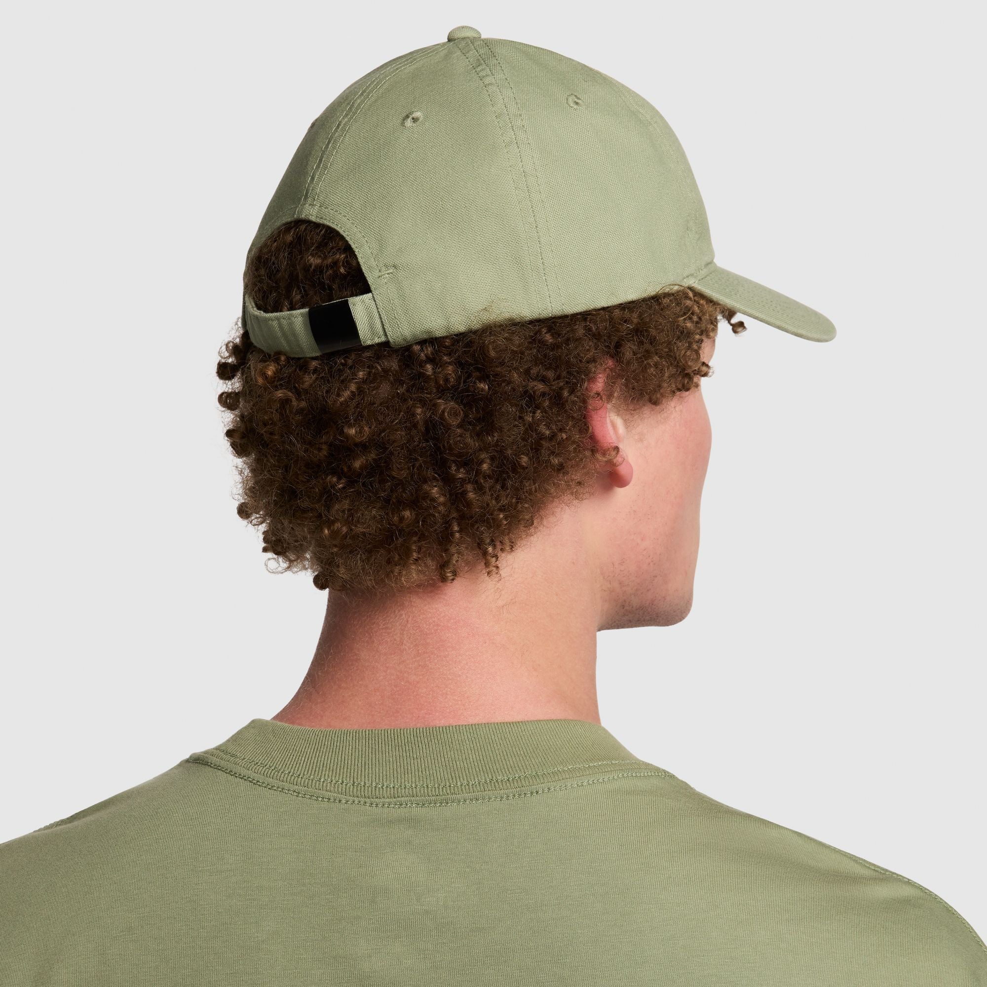 Nike SB Club Unstructured Skate Cap - Oil Green/White