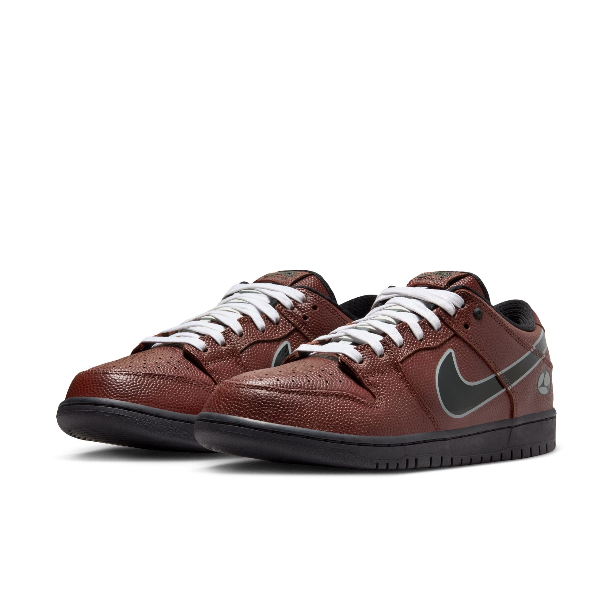 Nike SB Dunk Low Pro DARK PONY/BLACK-SILVER-WHITE