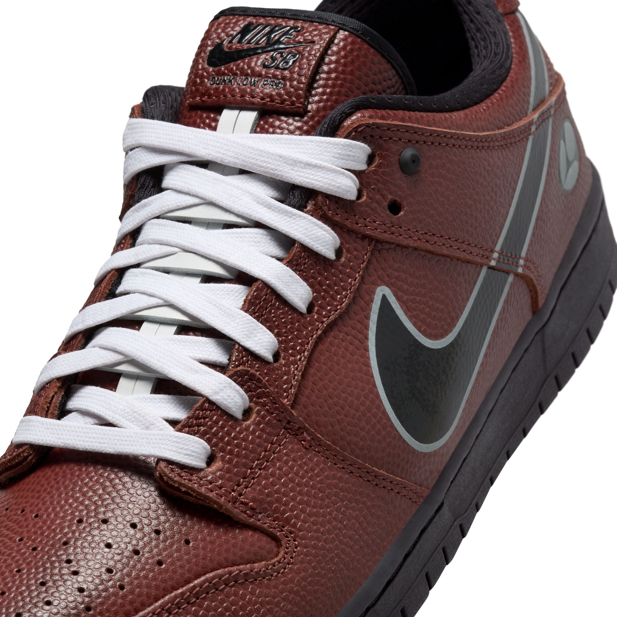 Nike SB Dunk Low Pro DARK PONY/BLACK-SILVER-WHITE