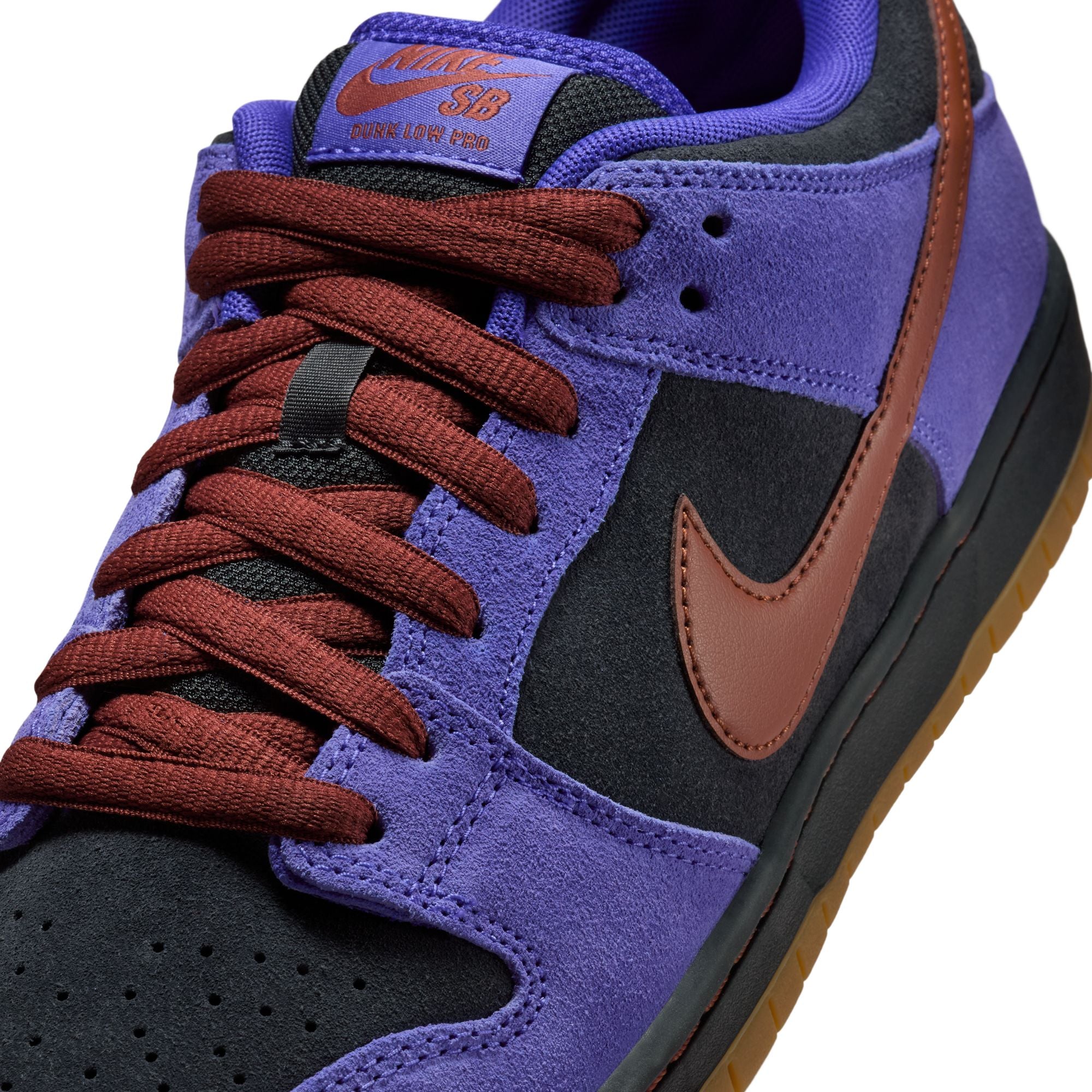 Nike SB Dunk Low Pro - PERSIAN VIOLET/CINNAMON-OFF NOIR