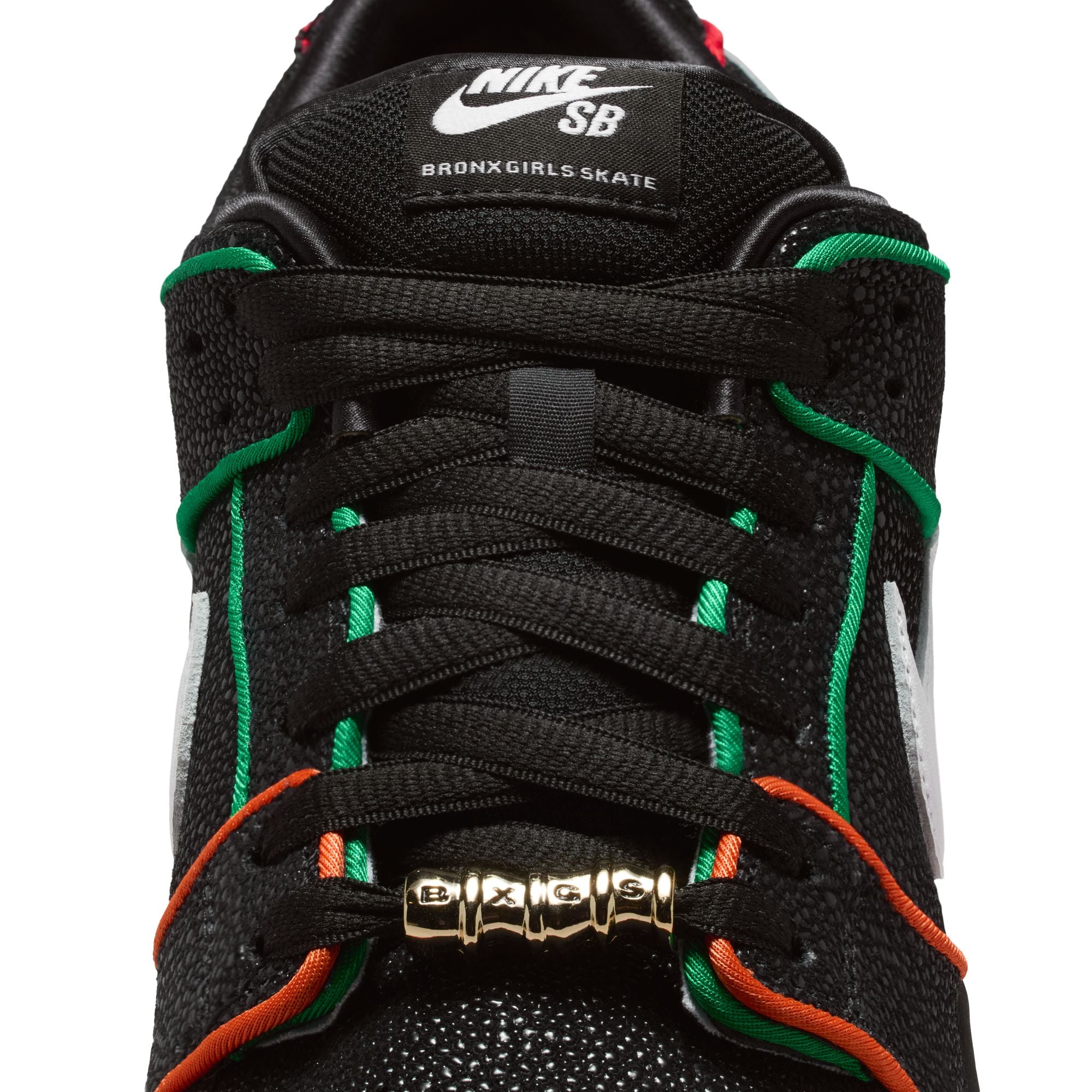 NIKE SB DUNK LOW PRO - BLACK/WHITE-CHALLENGE RED-TOTAL ORANGE