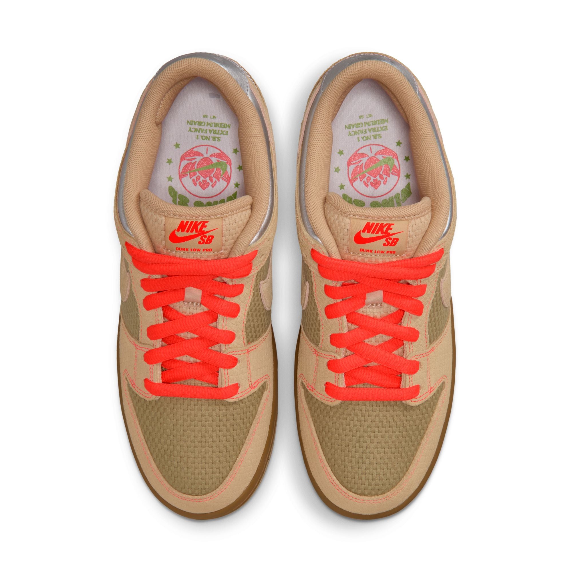 NIKE SB DUNK LOW PRO - CANVAS/VACHETTA TAN-PARACHUTE BEIGE