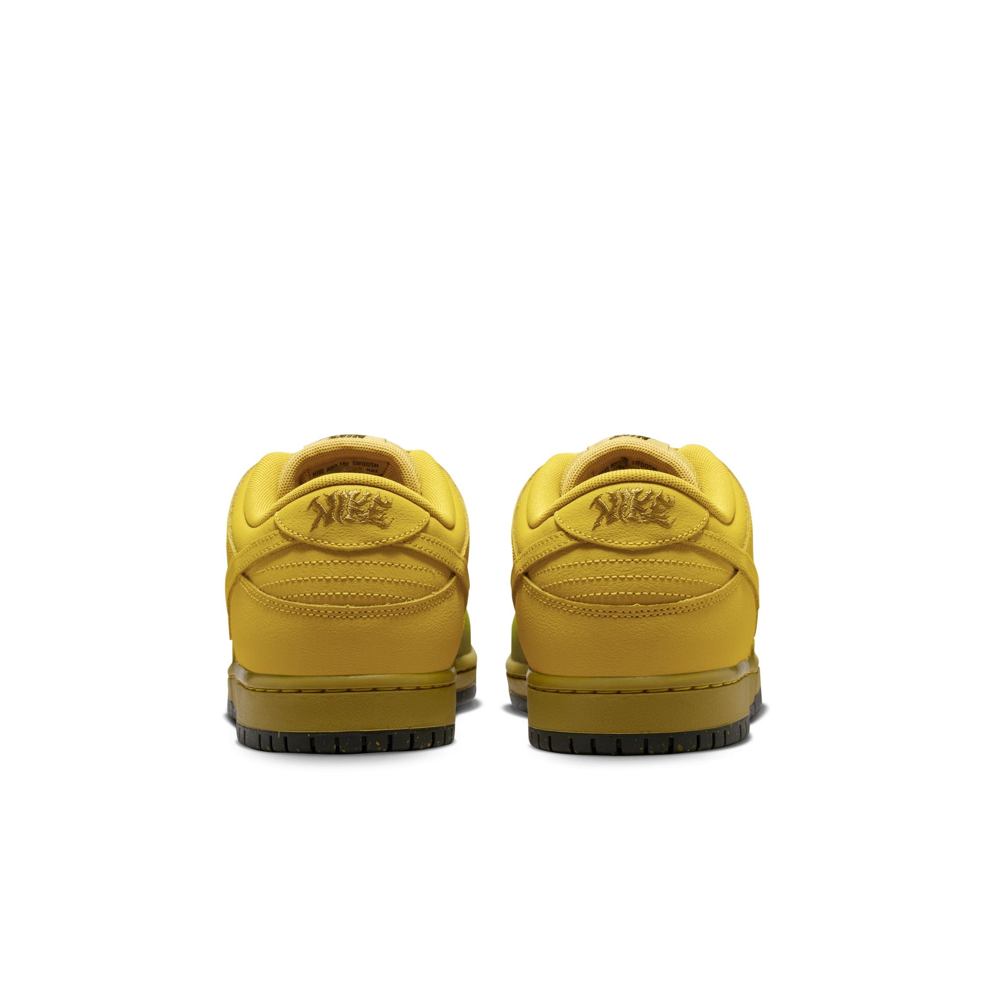 Nike SB Dunk Low Pro SAFFRON QUARTZ/SAFFRON QUARTZ-PEAR