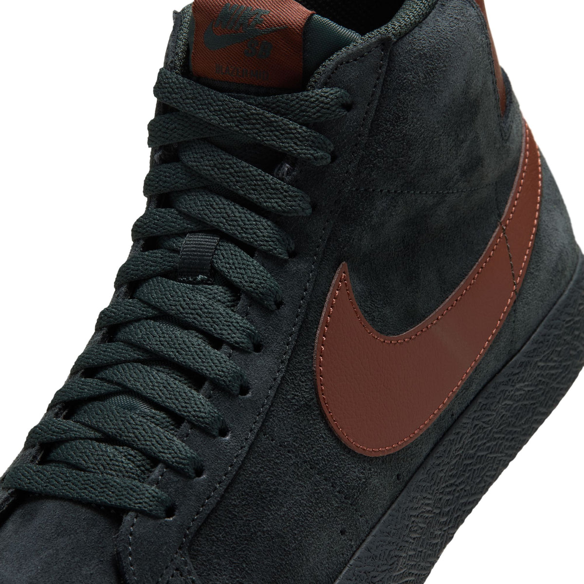 Nike SB Zoom Blazer Mid - Black Spruce/Corduroy Brown-Black Spruce