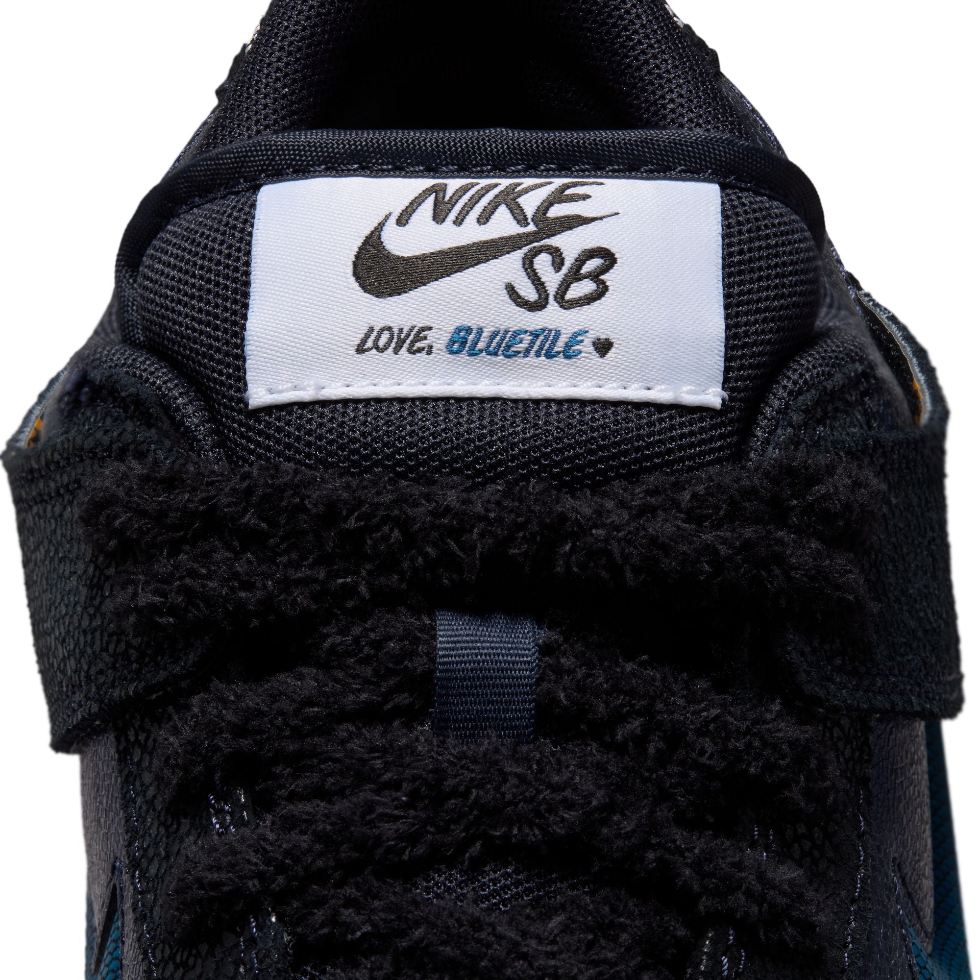 NIKE SB DUNK LOW PRO QS BT - BLACK/MARINA-WHITE-CAMPFIRE ORANGE