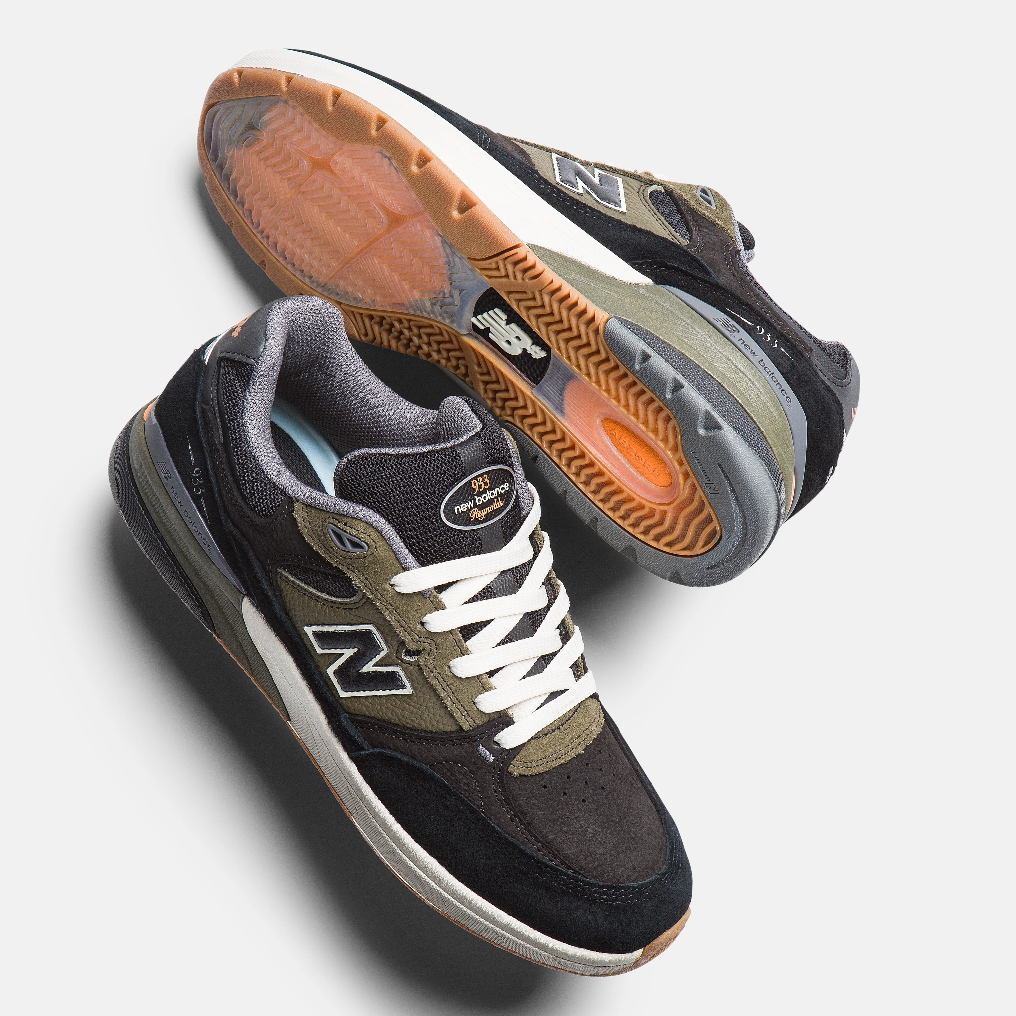 New Balance Numeric Reynolds 933 - Olive/Black