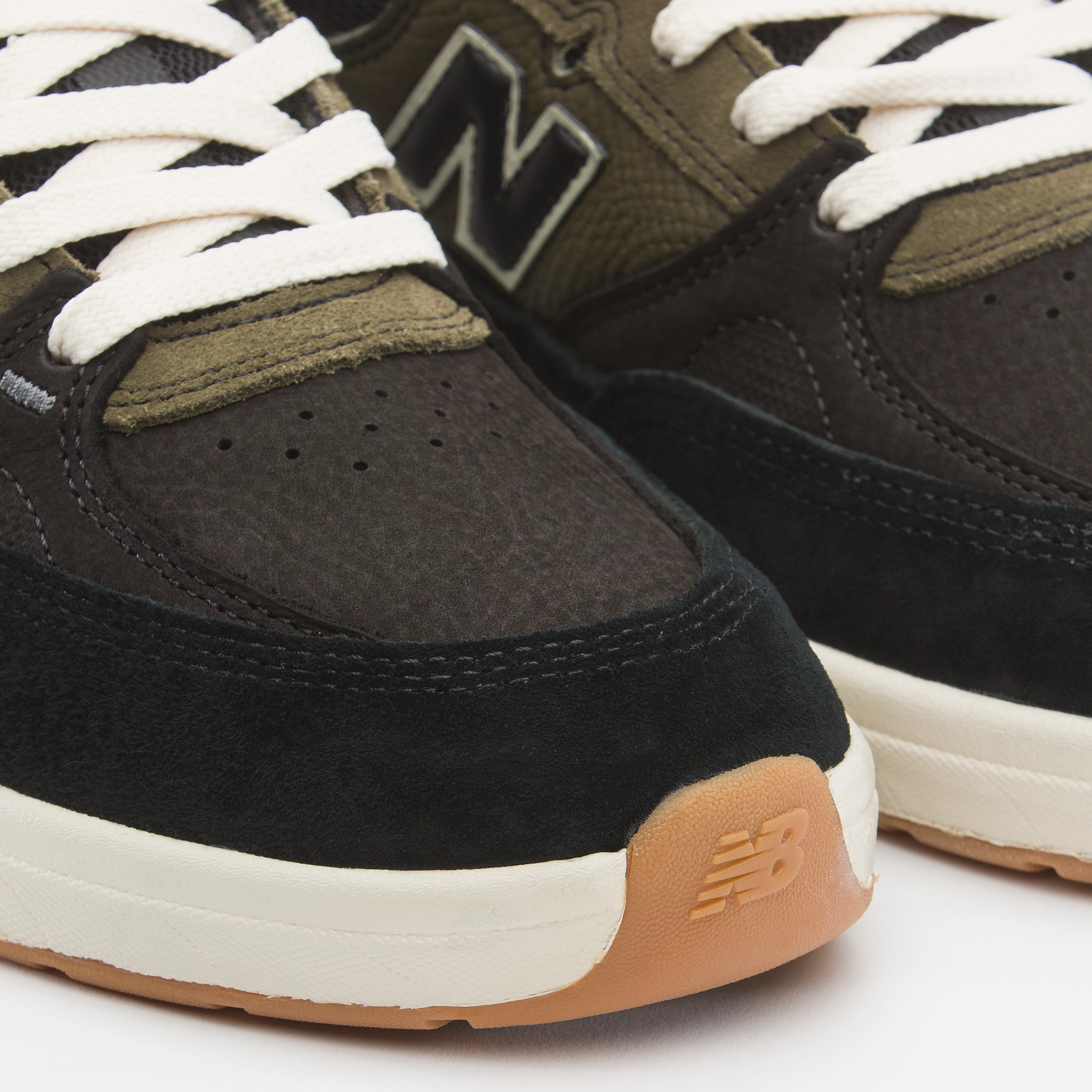 New Balance Numeric Reynolds 933 - Olive/Black