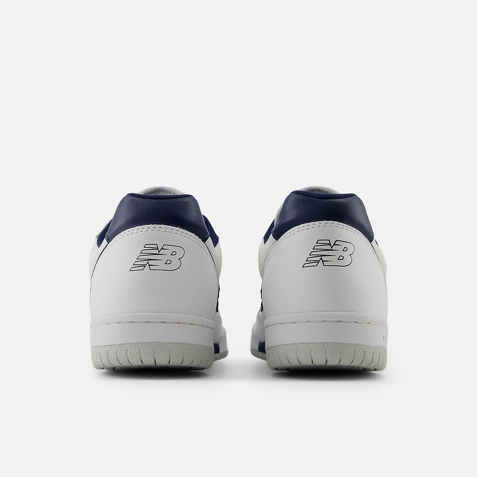 New Balance Numeric Tom Knox 600 - White with Navy