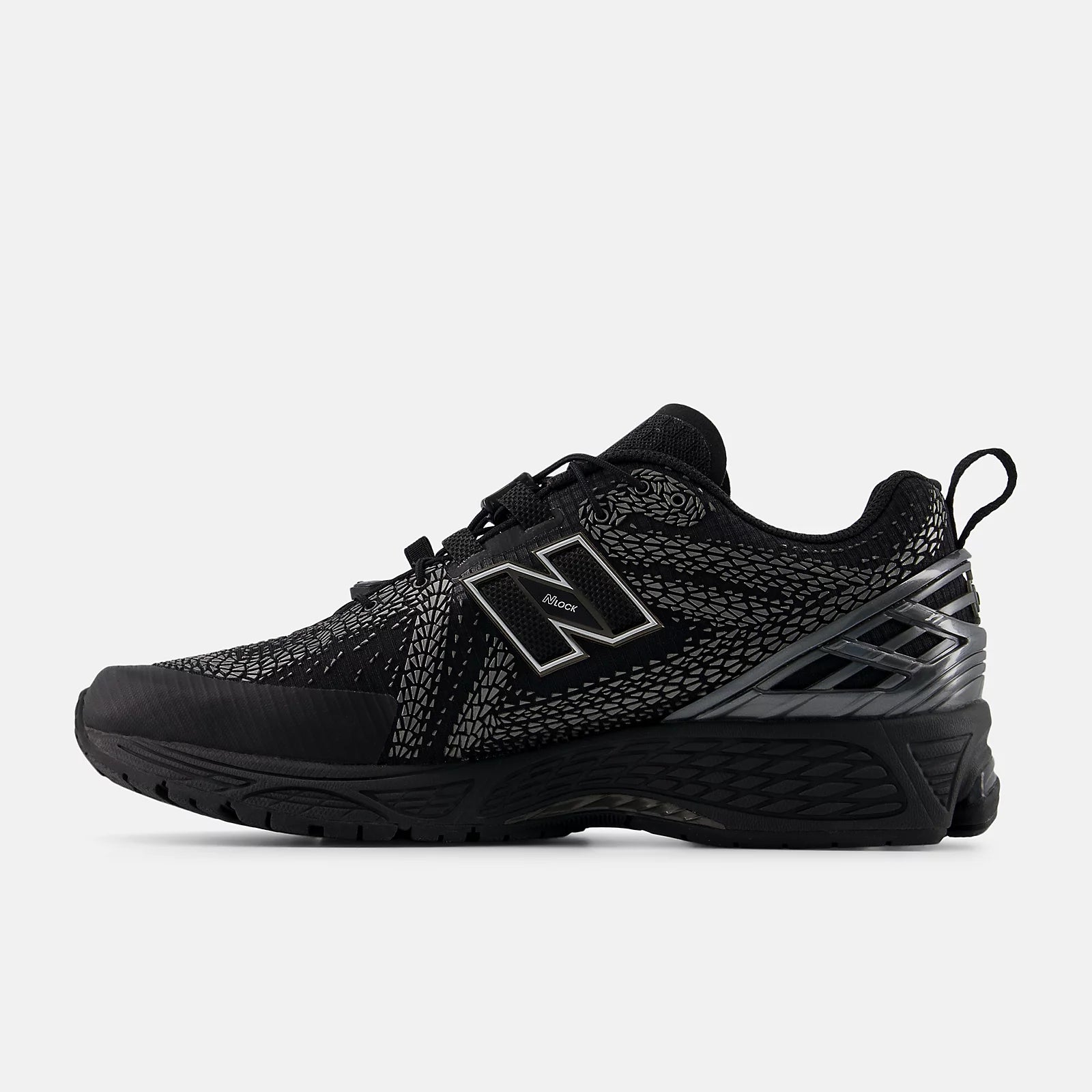 New Balance U1906F - Black with NB 103 White and Alkaline Green