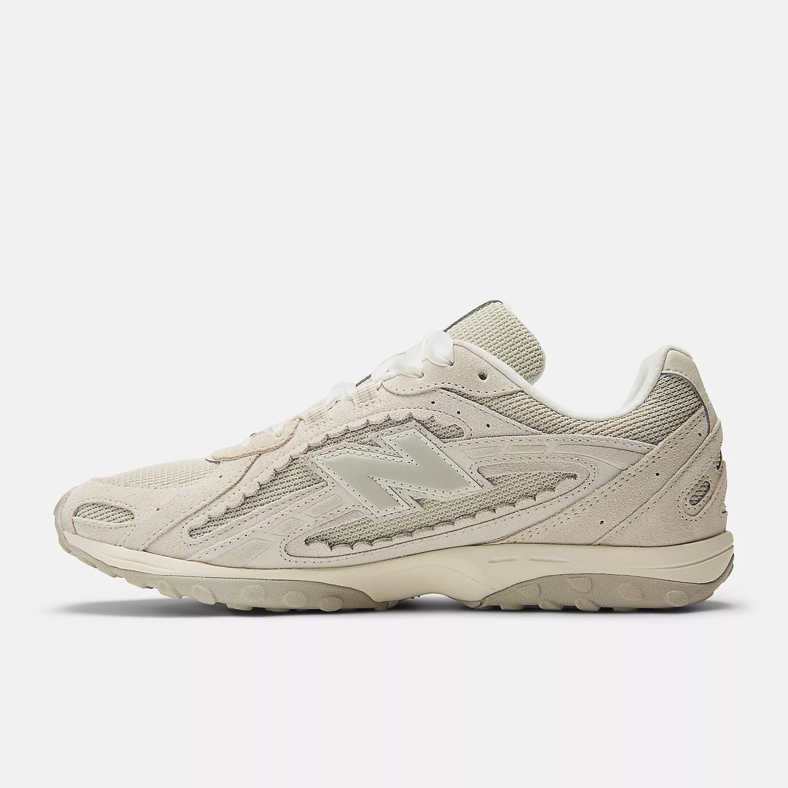 New Balance 204L - Sea Salt with Linen