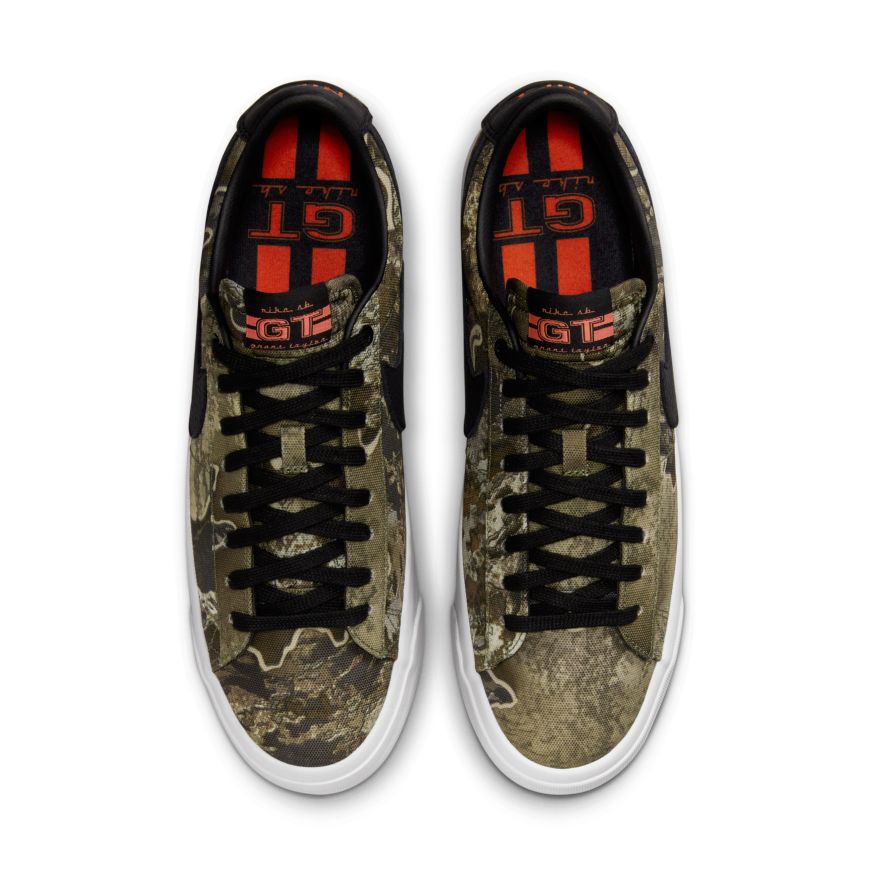 NIKE SB BLAZER LOW PRO GT PREMIUM - BLACK/SAFETY ORANGE-BLACK-PHOTON DUST