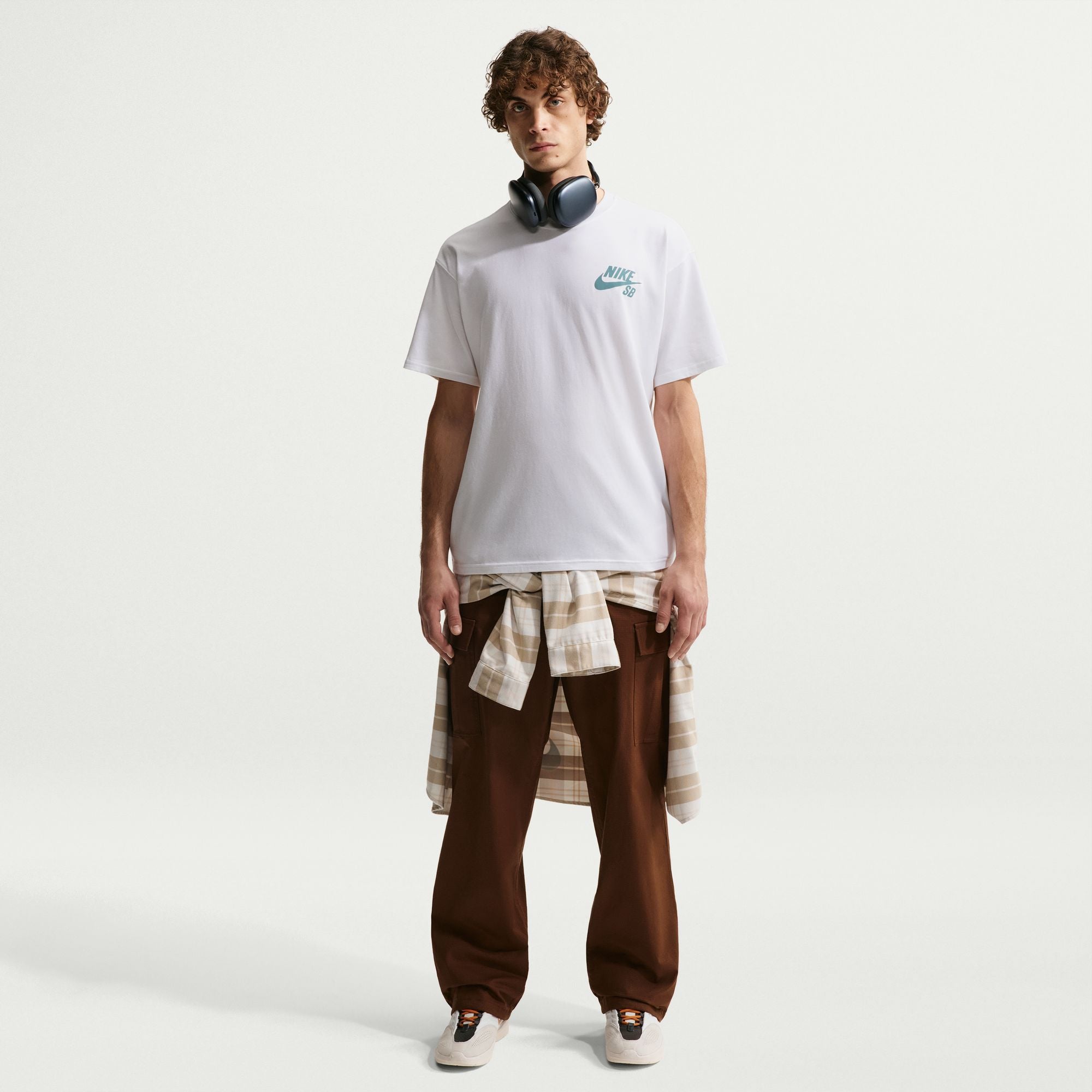 Nike SB Logo Skate T-Shirt - White