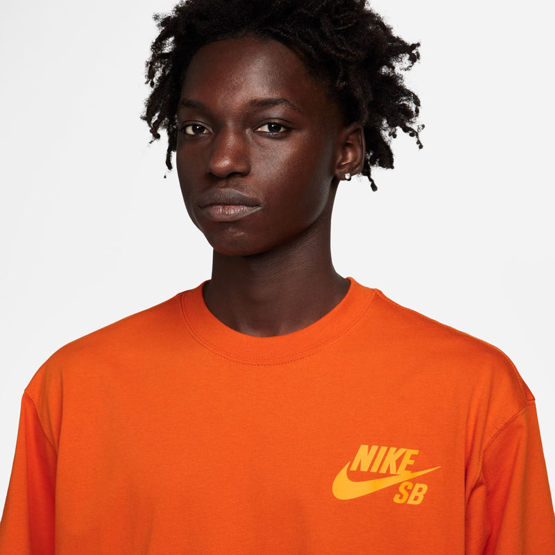 Nike SB Logo Skate T-shirt - Campfire Orange