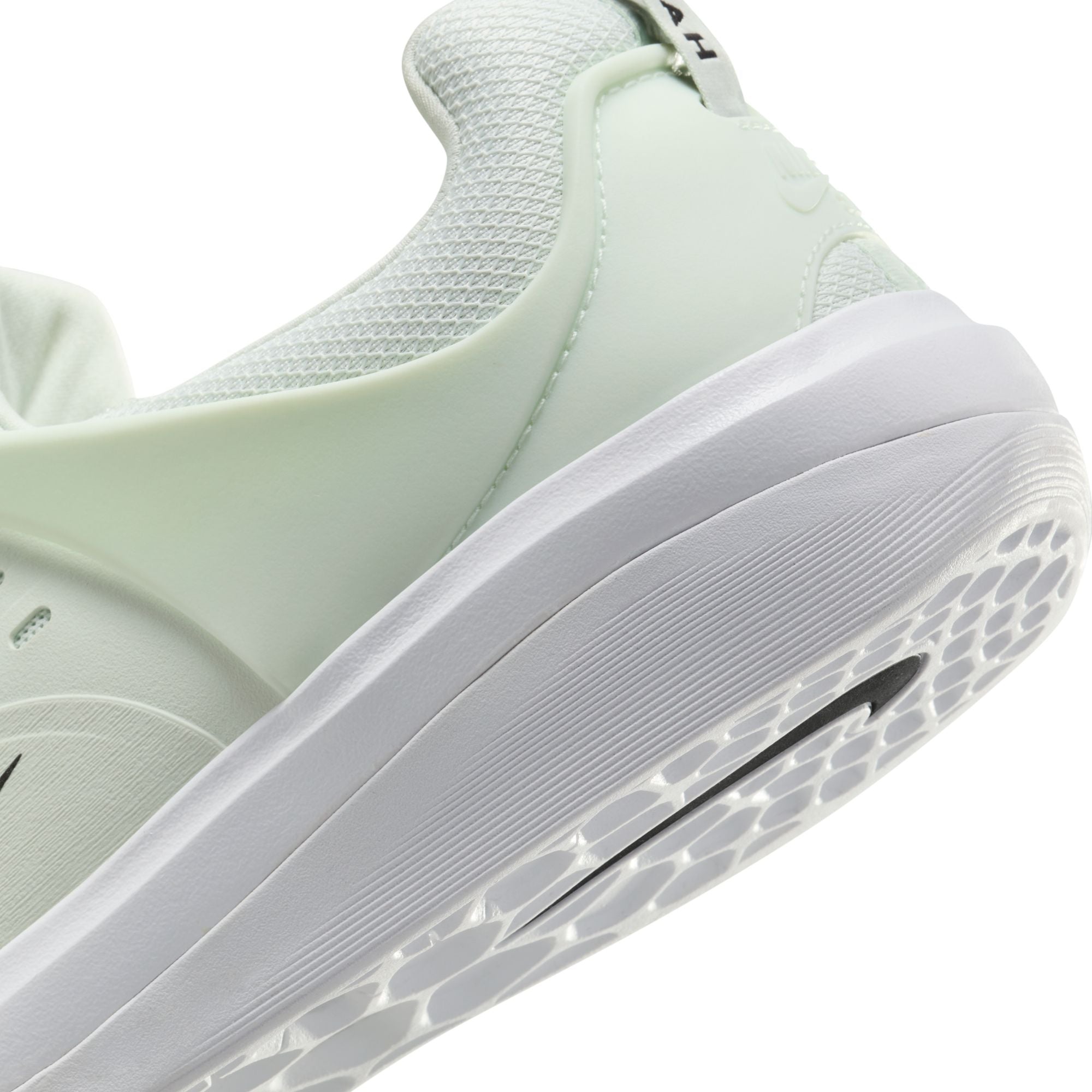NIKE SB ZOOM NYJAH 3 -  BARELY GREEN/BLACK-BARELY GREEN