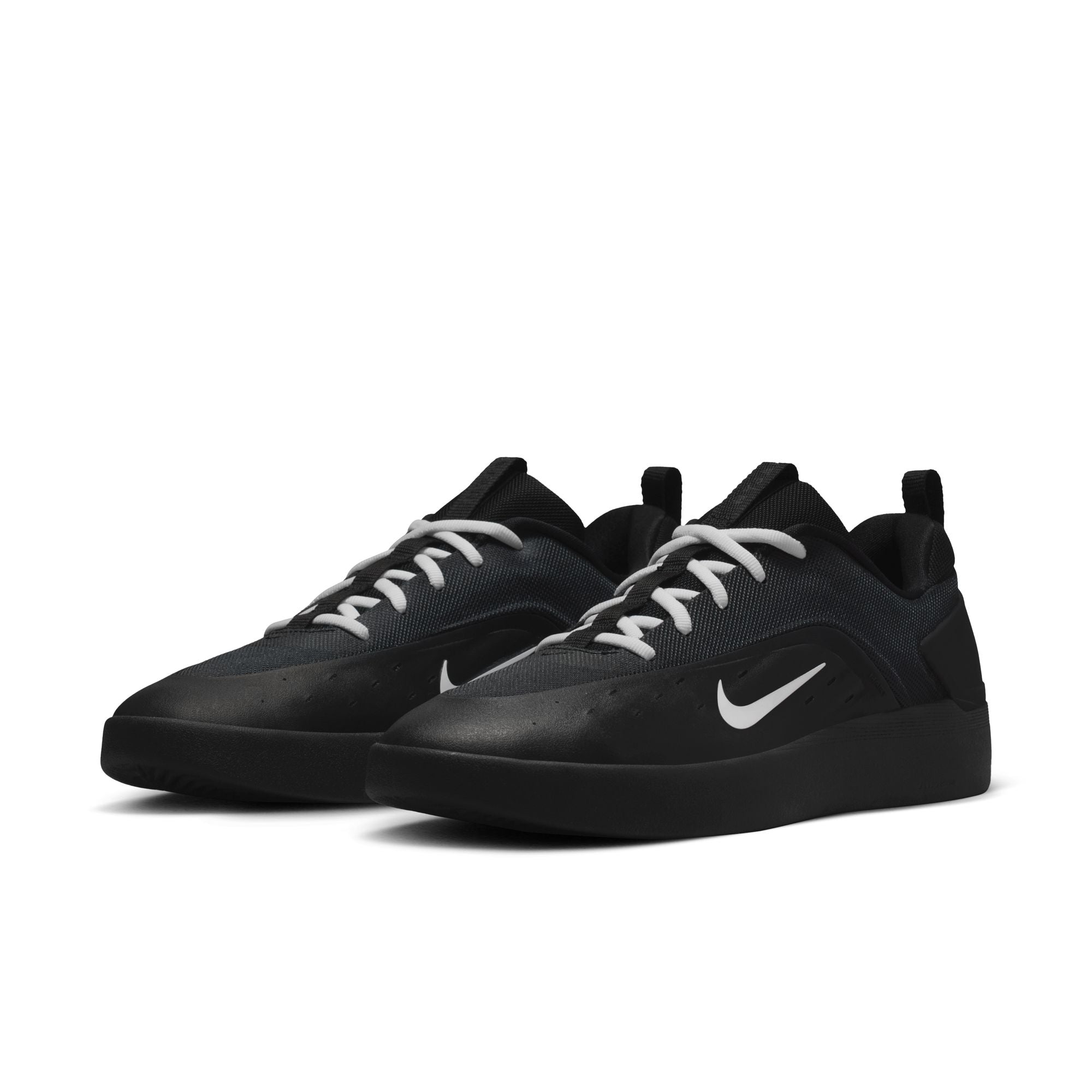 Nike SB Zoom Nyjah 4 - Black/White-Black-White