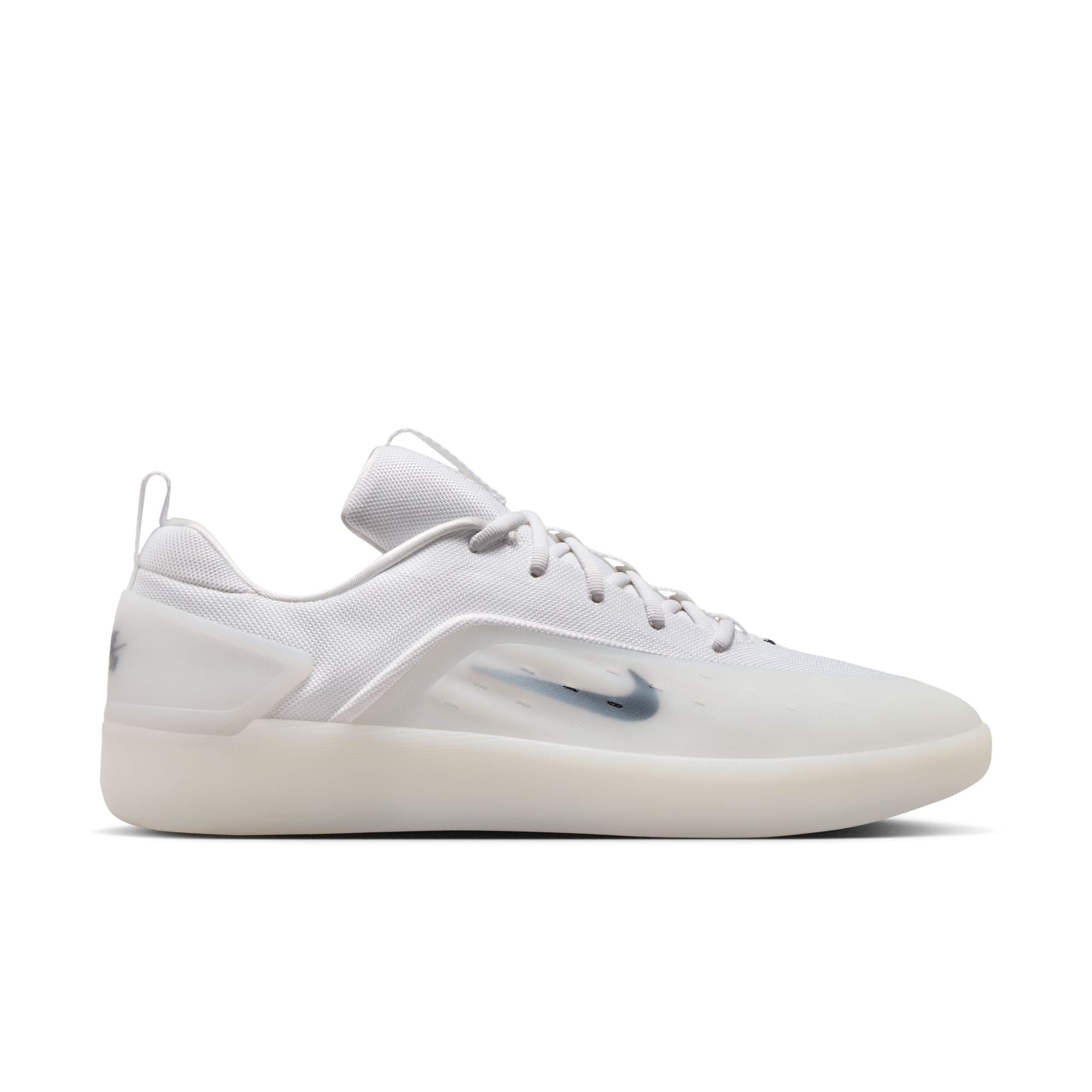 NIKE SB ZOOM NYJAH 4 WHITE/BLACK-WHITE-BLACK