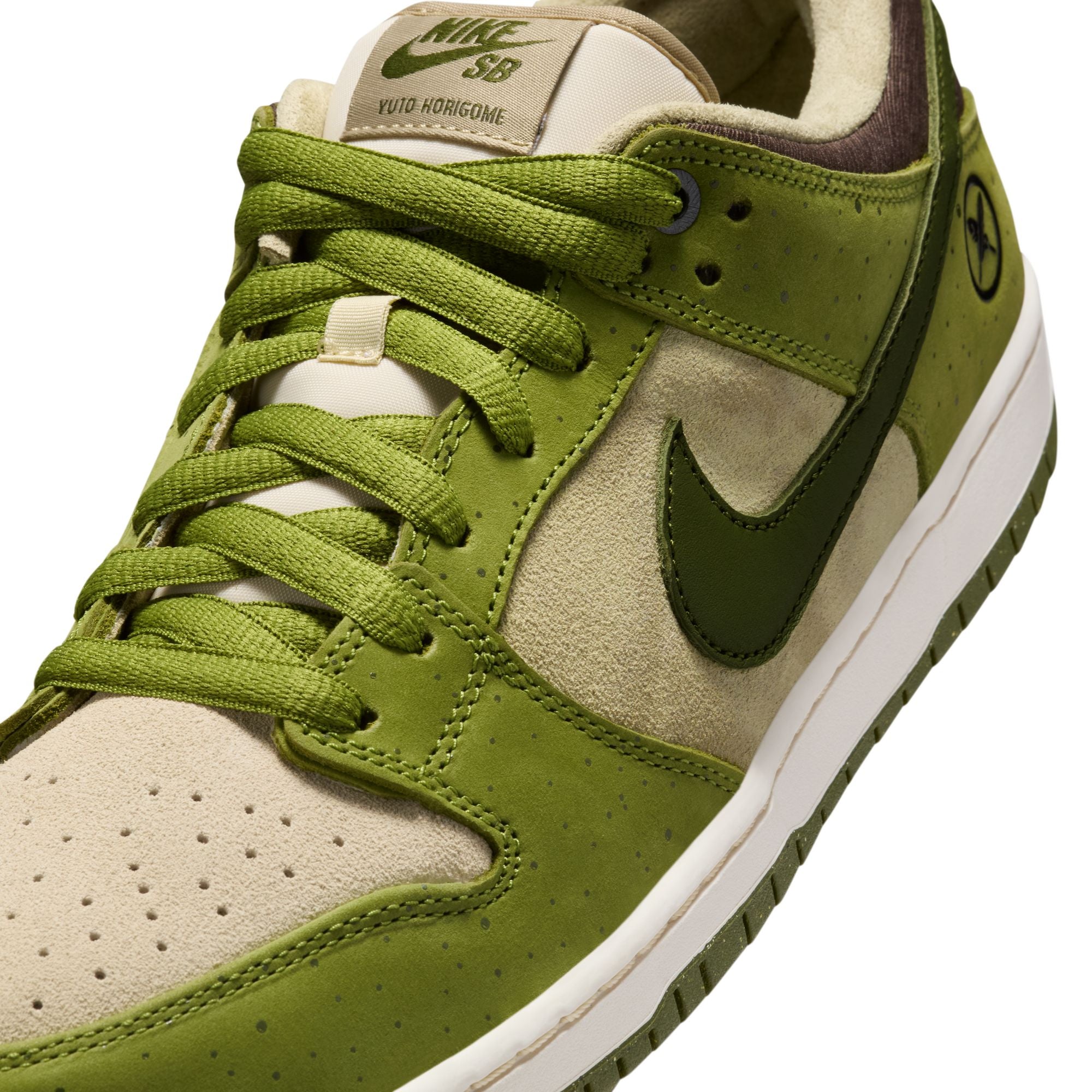 Nike SB Dunk Low Pro - ASPARAGUS/LEGION GREEN-LT KHAKI