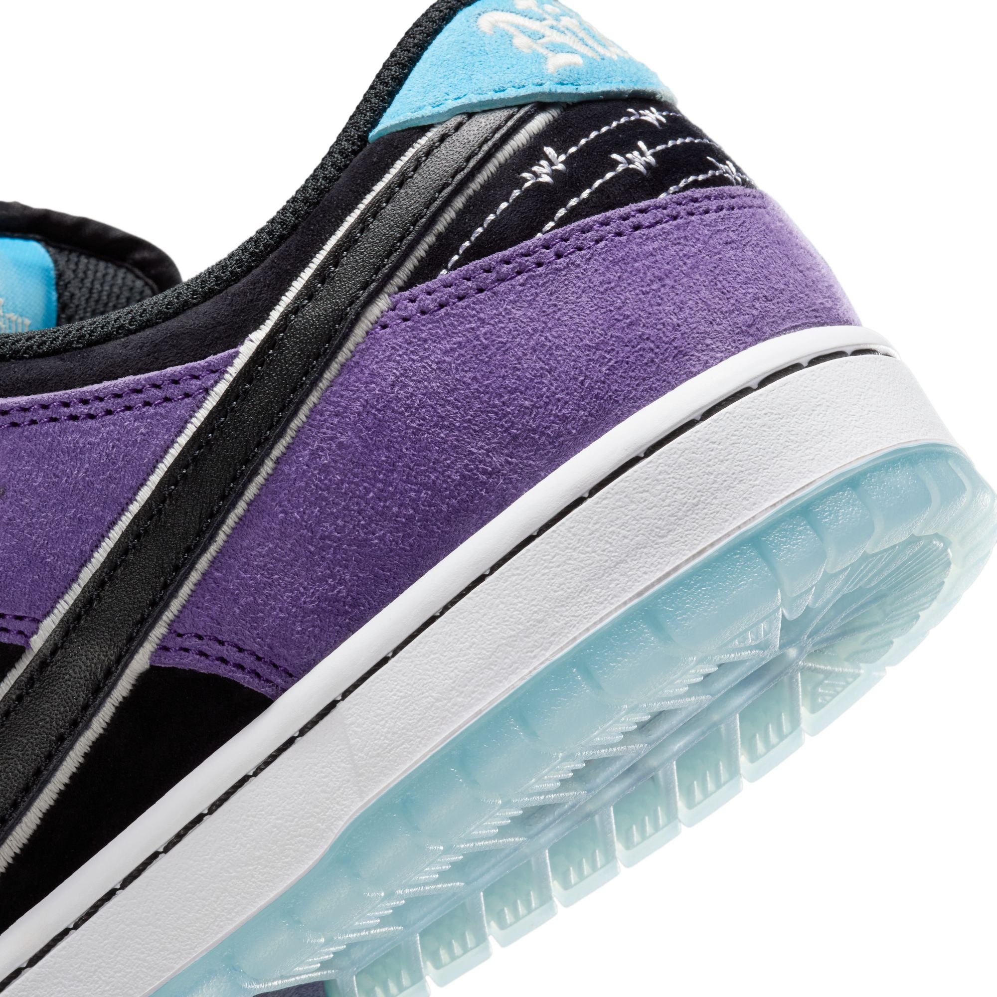 Nike SB Dunk Low Pro - COURT PURPLE/BLACK-WHITE-LAGOON PULSE