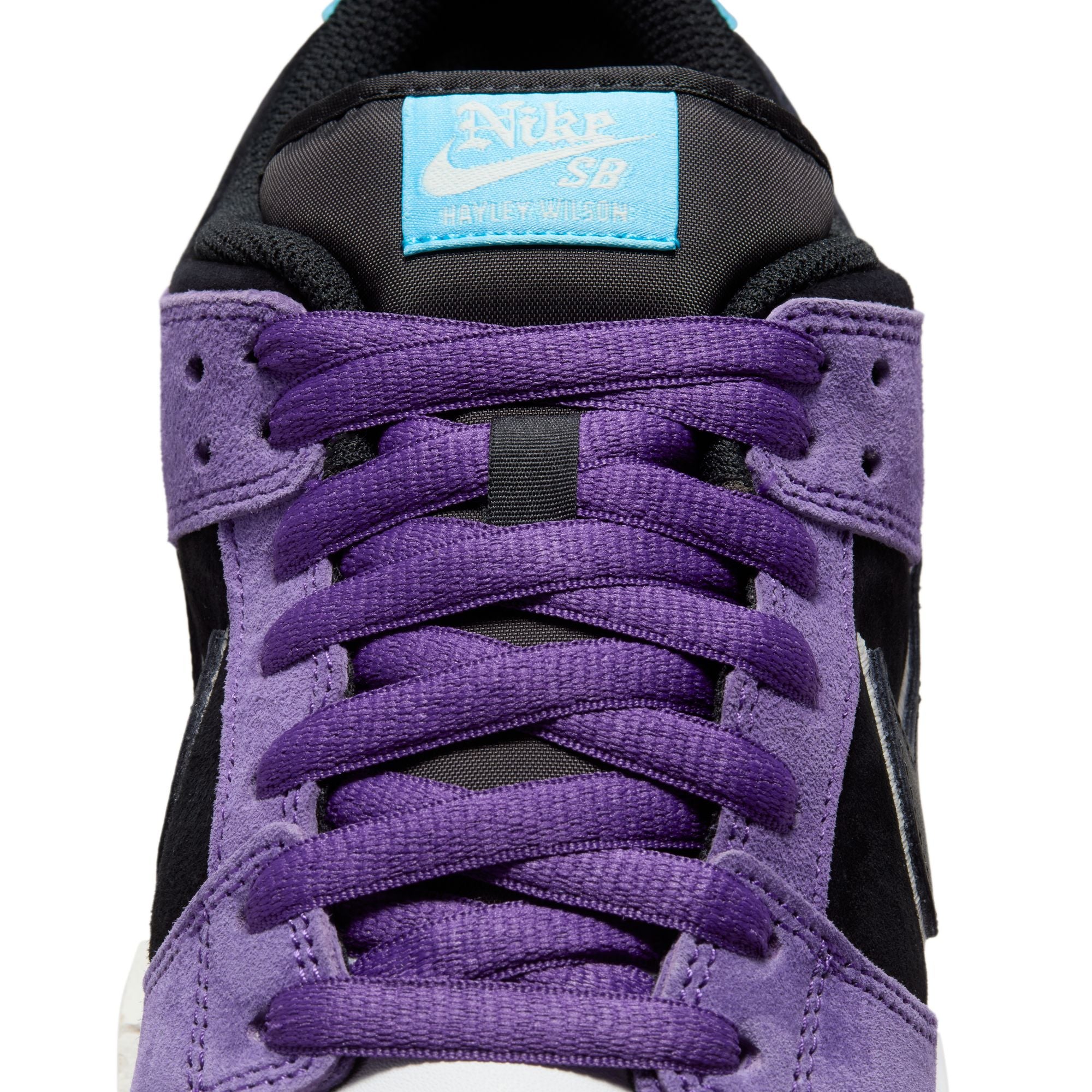 Nike SB Dunk Low Pro - COURT PURPLE/BLACK-WHITE-LAGOON PULSE