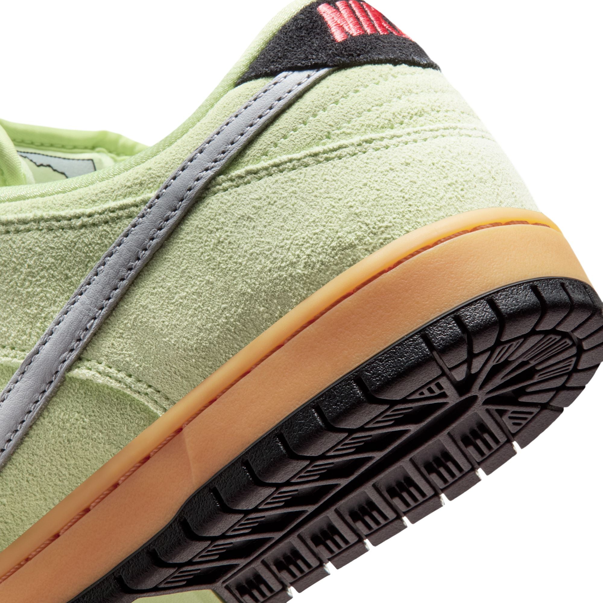Nike SB Dunk Low "Verdugo Mountain" - LT Liquid Lime Wolf Grey-Black