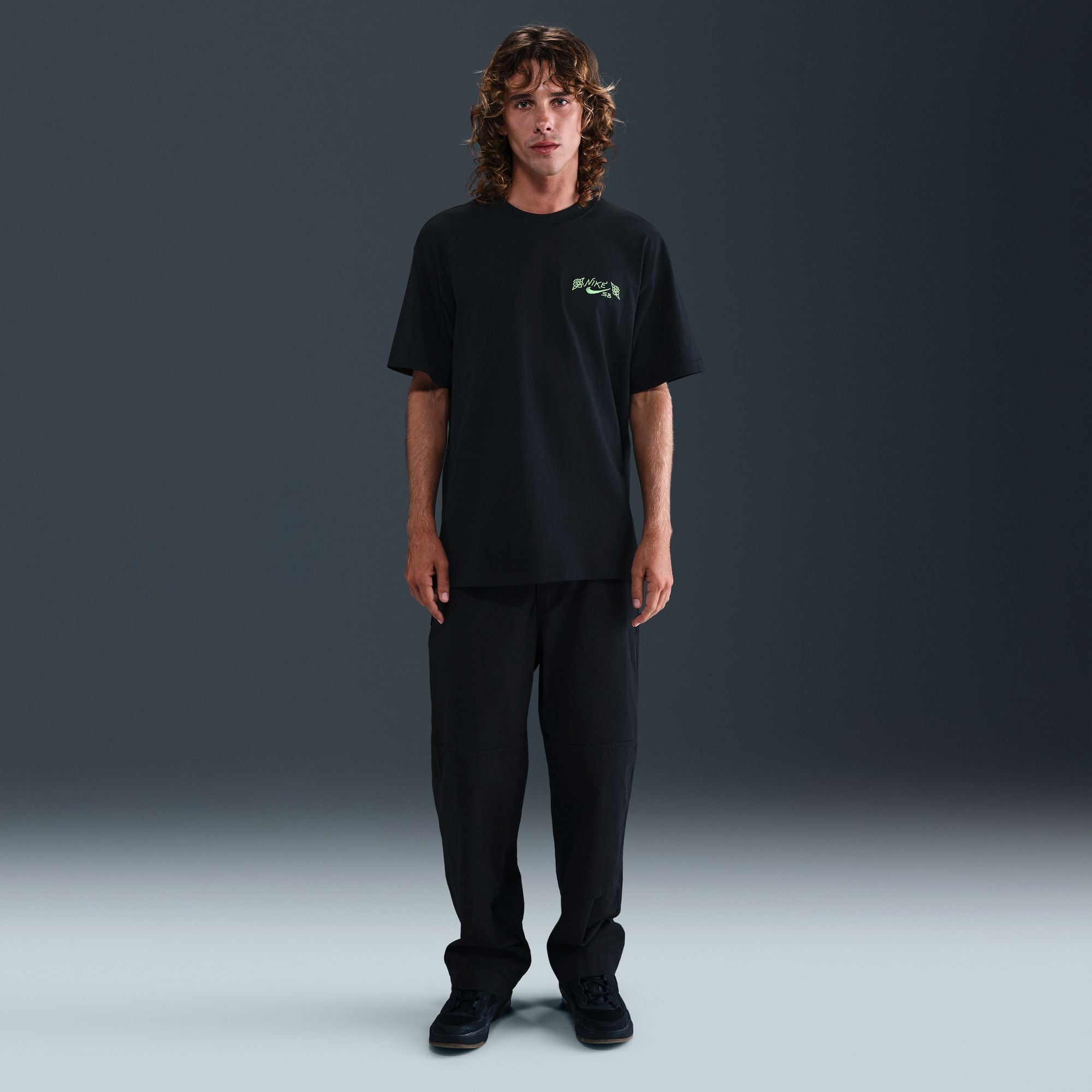 Nike SB Vase Tee - Black