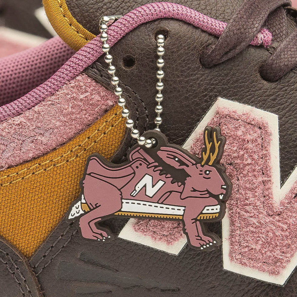 New Balance Numeric 480 - Brown with pink