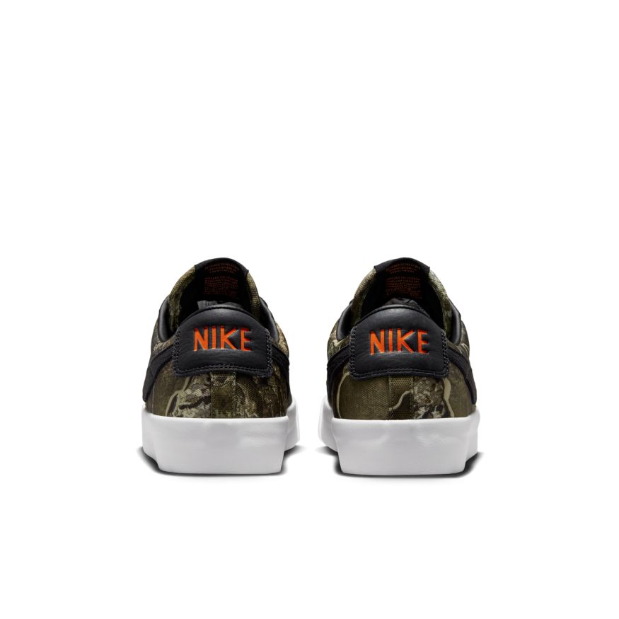 NIKE SB BLAZER LOW PRO GT PREMIUM - BLACK/SAFETY ORANGE-BLACK-PHOTON DUST